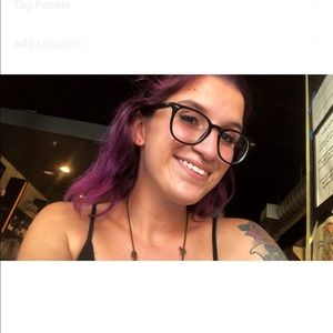 Meet your Posher, Taylor